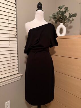Gibson Latimer Black Off-Shoulder Draped Midi Dress